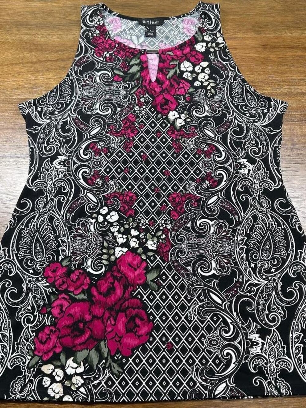 White House Black Market Jersey Blouse Size L Black Pink & White Floral